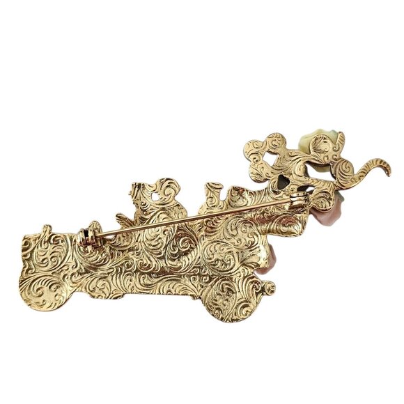 1928 Brand Porcelain Rose Car, Lady Passenger Driver Brooch Faux Pearl Pin - Picture 4 of 7